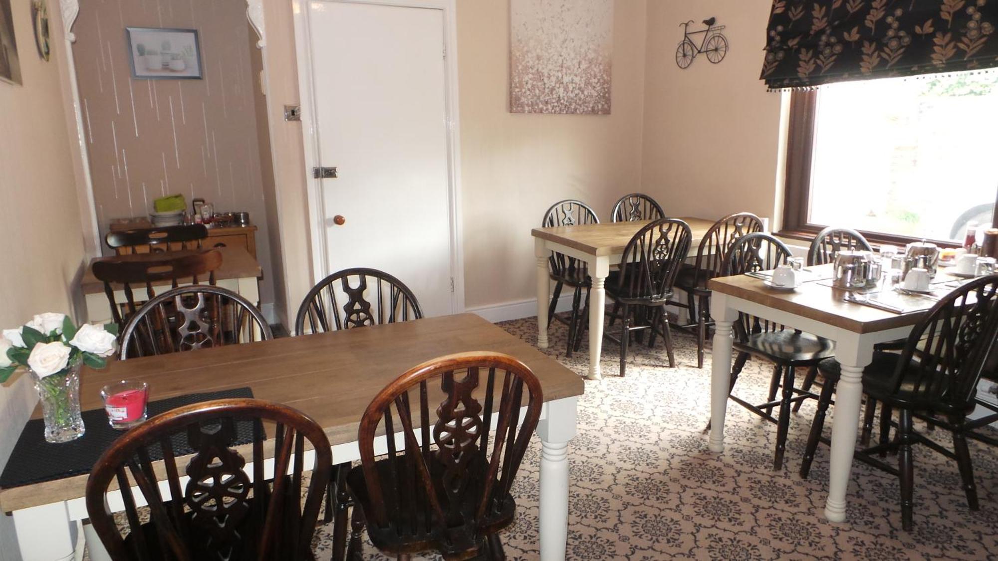 Tynedale Guest House เพนริท ภายนอก รูปภาพ
